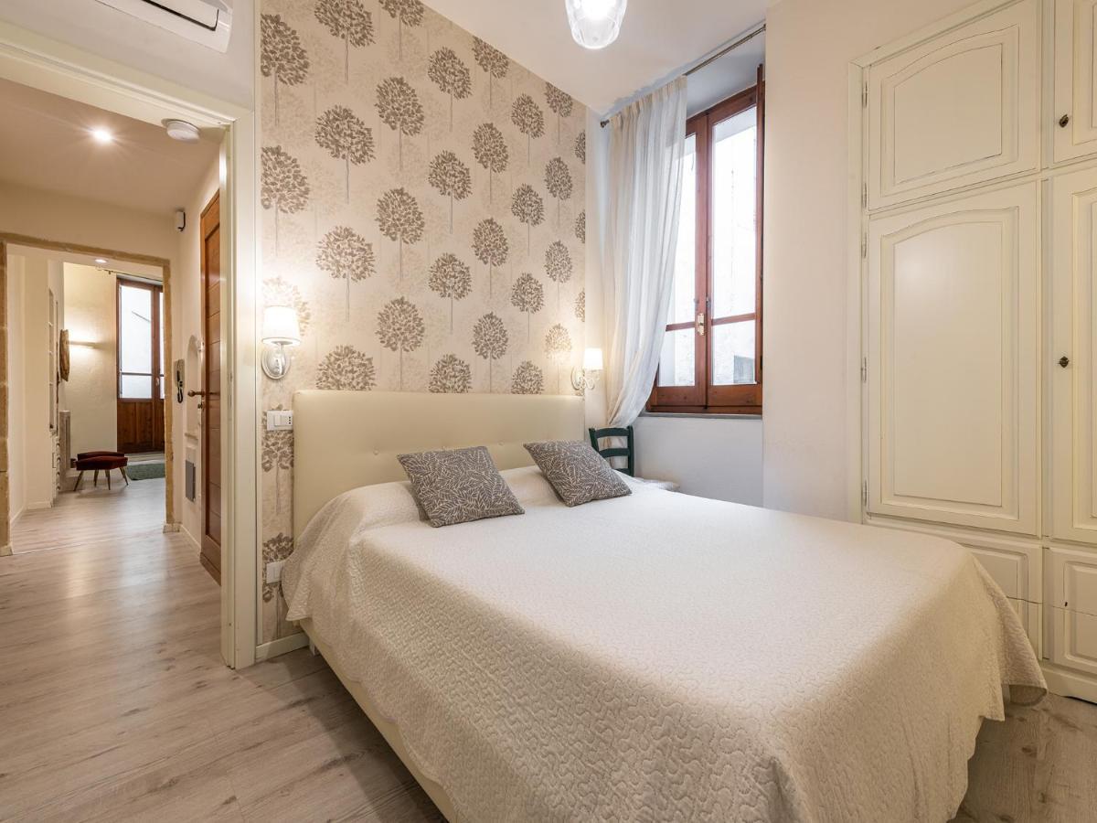 Marco'S Stylish Home In The Heart Of Каляри Екстериор снимка